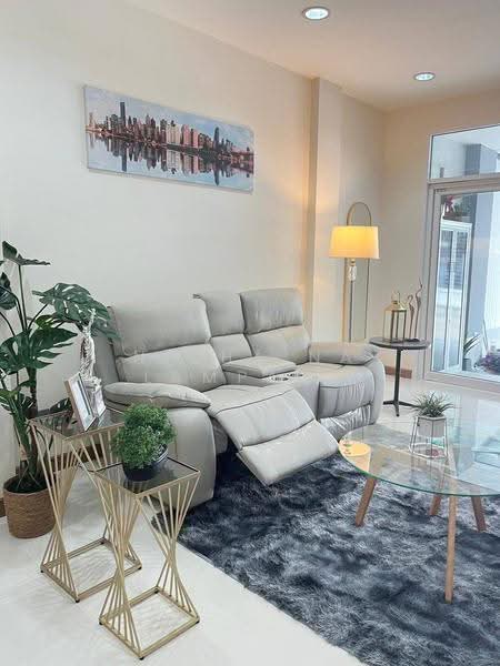 Grandity Sathupradit, Bangkok, Sathupradit Road, Bang Klo, Bang Kho Laem, Bangkok, 3 Bedrooms, 200 sqm, Townhouse For Sale, by Nicha Na Lampang, 500613639 - DDproperty.com