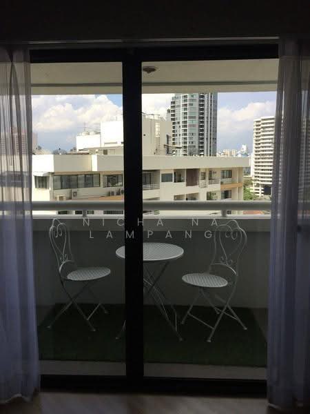 Baan Suanpetch, Bangkok, 18 Soi Sukhumvit 39, Khlong Tan Nua, Watthana, Bangkok, 2 Bedrooms, 135 sqm, Condo For Sale, by Nicha Na Lampang, 500613646 - DDproperty.com