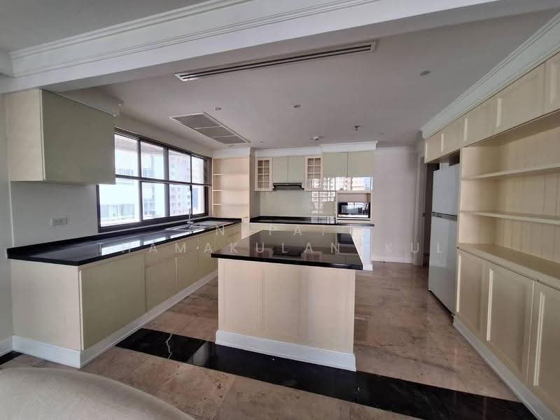 Le Raffine Sukhumvit 24, Bangkok, Soi Sukhumvit 24, Khong Tan, Khlong Toei, Bangkok, 3 Bedrooms, 371 sqm, Condo For Sale, by Napat Thamakulangkul, 500613695 - DDproperty.com