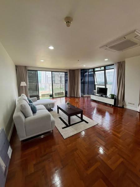 New House condominium, Bangkok, Ploenchit, Lumphini, Pathum Wan, Bangkok, 2 Bedrooms, 162 sqm, Condo For Rent, by Napat Thamakulangkul, 500613823 - DDproperty.com