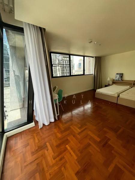 New House condominium, Bangkok, Ploenchit, Lumphini, Pathum Wan, Bangkok, 2 Bedrooms, 162 sqm, Condo For Rent, by Napat Thamakulangkul, 500613823 - DDproperty.com