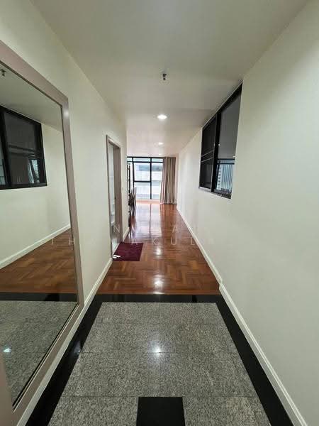 New House condominium, Bangkok, Ploenchit, Lumphini, Pathum Wan, Bangkok, 2 Bedrooms, 162 sqm, Condo For Rent, by Napat Thamakulangkul, 500613823 - DDproperty.com
