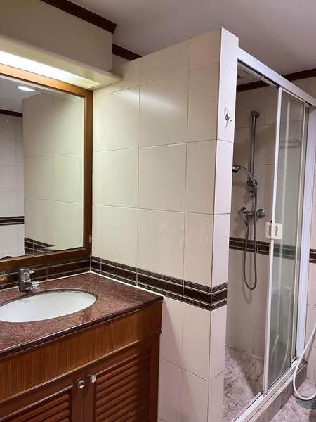 Baan Na Varang Condominium, Bangkok, Ploenchit, Lumphini, Pathum Wan, Bangkok, 1 Bedroom, 51 sqm, Condo For Sale, by Fazwaz (Thailand) Co., Ltd., 500613824 - DDproperty.com