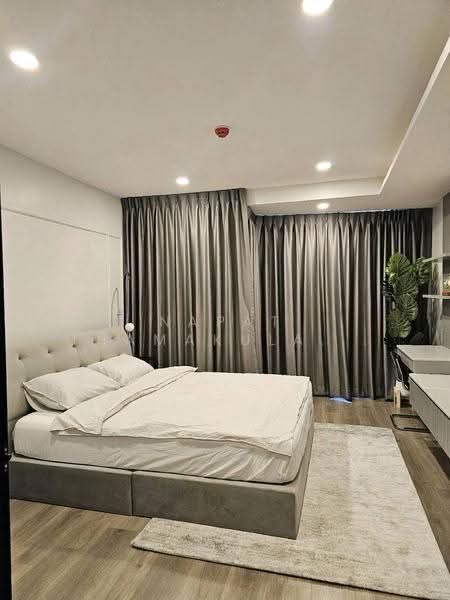 SOHO Bangkok Ratchada, Bangkok, 74 Pracha Rat Bamphen Rd, Huai Khwang, Bangkok, 1 Bedroom, 52 sqm, Condo For Rent, by Napat Thamakulangkul, 500613891 - DDproperty.com
