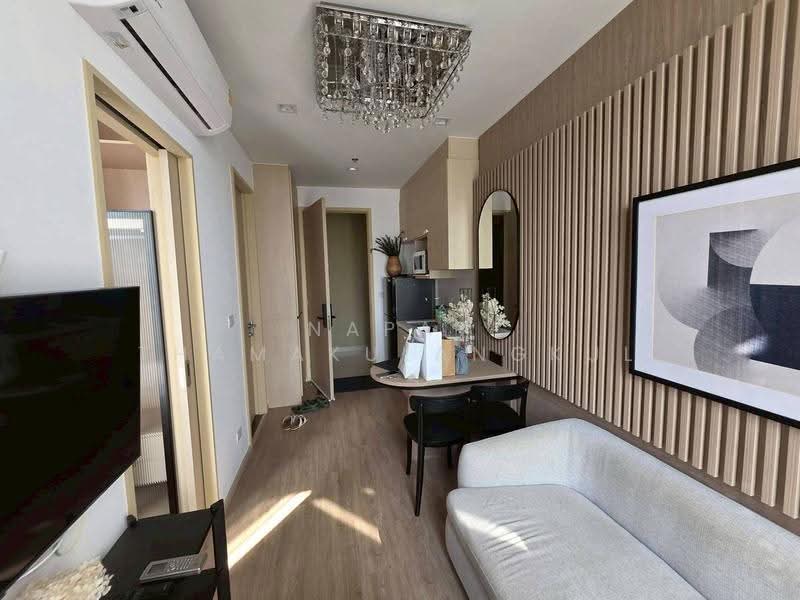 Noble State 39, Bangkok, 35 Soi Sukhumvit 39, Khlong Tan Nua, Watthana, Bangkok, 1 Bedroom, 30 sqm, Condo For Rent, by Napat Thamakulangkul, 500613909 - DDproperty.com