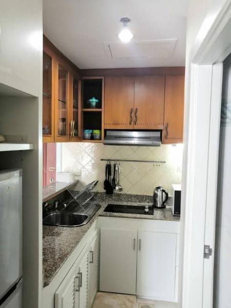 Asoke Place, Bangkok, Asok Montri Rd, Khlongtoei Nua, Watthana, Bangkok, 2 Bedrooms, 65 sqm, Condo For Sale, by Vinit Arora, 500613990 - DDproperty.com