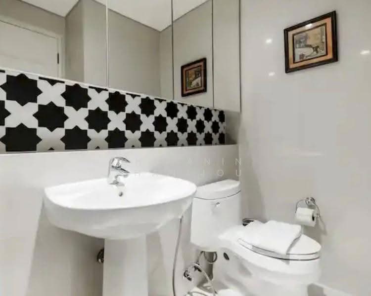 AGUSTON Sukhumvit 22, Bangkok, 140 Sukhumvit Road, Khlong Toei, Bangkok, 1 Bedroom, 52 sqm, Condo For Sale, by Chayanin Khanijou, 500614029 - DDproperty.com