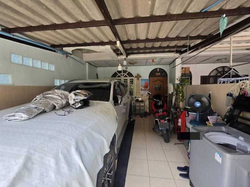 Moobaan Sena Villa 3 Soi Kubon 27 Yak 10 : หมู่บ้านเสนาวิลล่า 3 ซอยคู้บอน 27 แยก 10, กรุงเทพ, ถนนรามอินทรา, ท่าแร้ง, บางเขน, กรุงเทพ, 110 ตร.ม., ทาวน์เฮ้าส์ ขาย, โดย คุณผิง, 500614036 - DDproperty.com