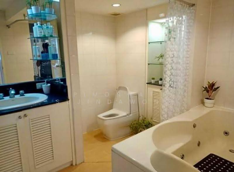 Supalai Place Sukhumvit 39, Bangkok, 175-179 Soi Sukhumvit 39 Sukhumvit Road, Khlong Tan Nua, Watthana, Bangkok, 2 Bedrooms, 142 sqm, Condo For Sale, by Pimonnat Sujindawong, 500614041 - DDproperty.com