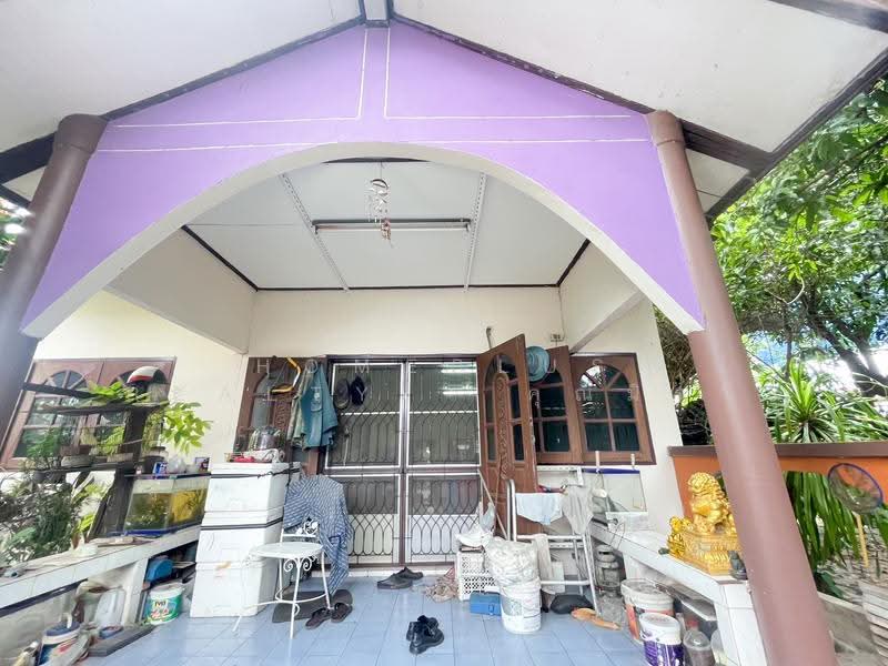 Single-Storey House for Sale in Keha Romklao Soi 58, Bangkok, เคหะร่มเกล้า, Khlong Song Ton Nun, Lat Krabang, Bangkok, 2 Bedrooms, 150 sqm, Single Detached House For Sale, by HOMEPLUS REALTY - คุณมิรา, 500614095 - DDproperty.com