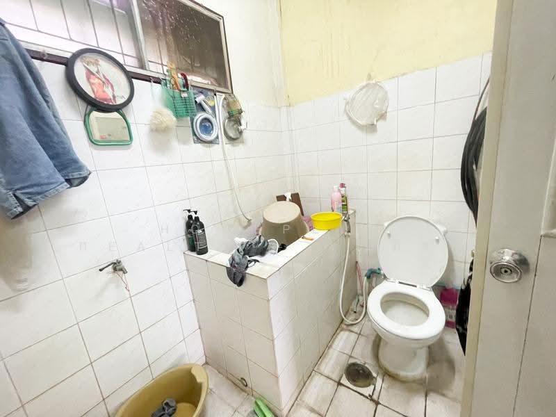 Single-Storey House for Sale in Keha Romklao Soi 58, Bangkok, เคหะร่มเกล้า, Khlong Song Ton Nun, Lat Krabang, Bangkok, 2 Bedrooms, 150 sqm, Single Detached House For Sale, by HOMEPLUS REALTY - คุณมิรา, 500614095 - DDproperty.com
