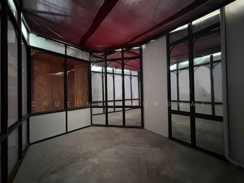Space for Rent in Thonglor Main Road Ideal for Restaurant, Café, Clinic, Bangkok, ทองหล่อ, Khlong Tan Nua, Watthana, Bangkok, , 78 sqm, Retail Space For Rent, by Chutinun Mungmai, 500614198 - DDproperty.com