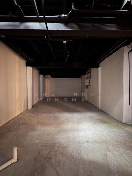 Space for Rent in Thonglor Main Road Ideal for Restaurant, Café, Clinic, Bangkok, ทองหล่อ, Khlong Tan Nua, Watthana, Bangkok, , 78 sqm, Retail Space For Rent, by Chutinun Mungmai, 500614198 - DDproperty.com