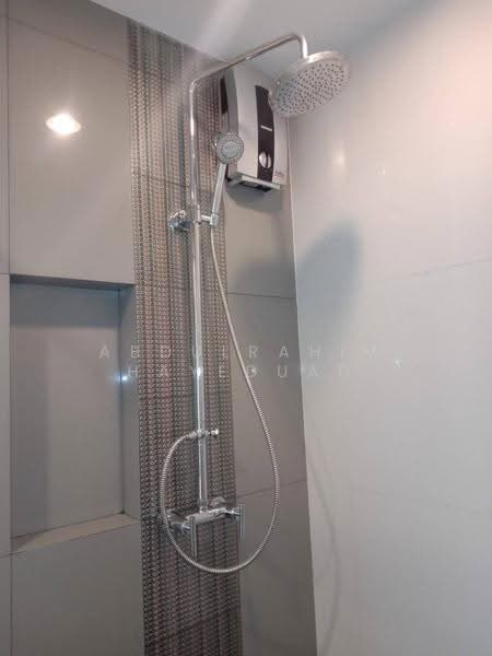 Rhythm Sathorn-Narathiwas, Bangkok, 651 Naradhiwas Rajanagarindra Road, Thung Maha Mek, Sathon, Bangkok, 2 Bedrooms, 55 sqm, Condo For Sale, by Abdulrahim Hayeduad, 500614211 - DDproperty.com