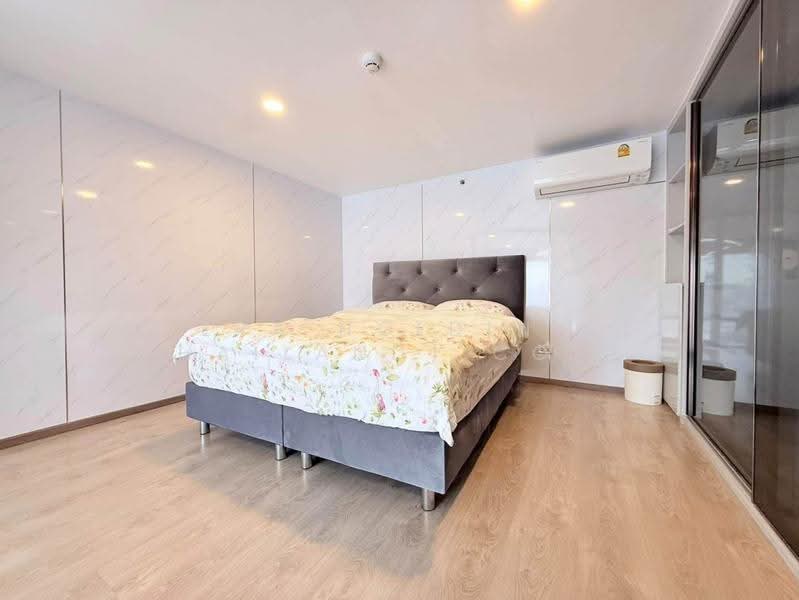 SOHO Bangkok Ratchada, Bangkok, 74 Pracha Rat Bamphen Rd, Huai Khwang, Bangkok, 10+ Bedrooms, 37 sqm, Condo For Rent, by ERA Holding (Thailand) Co., Ltd., 500614365 - DDproperty.com