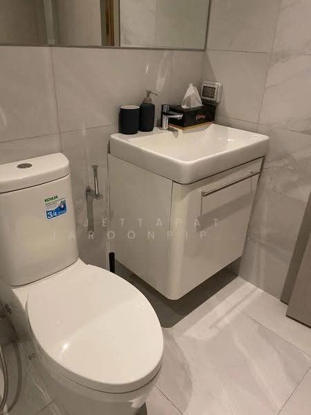 Rhythm Ekkamai, Bangkok, 11 Soi Sukhumvit 63, Khlongtoei Nua, Watthana, Bangkok, 1 Bedroom, 35 sqm, Condo For Rent, by Jettapat Jaroonpipatkun, 500614401 - DDproperty.com