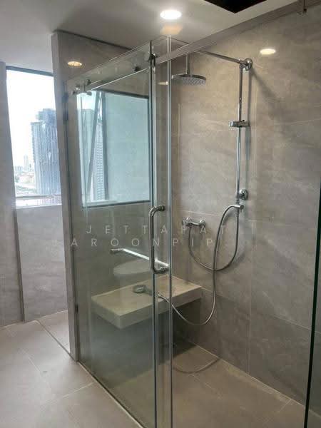 President Park Sukhumvit 24, Bangkok, 99 Sukhumvit 24 Alley, Khlongtoei Nua, Watthana, Bangkok, 3 Bedrooms, 223 sqm, Condo For Rent, by Jettapat Jaroonpipatkun, 500614413 - DDproperty.com