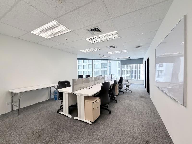 Grade A Office พร้อมเฟอร์, มี Sky walk จาก BTS ช่องนนทรี, กรุงเทพ, สาทร, ยานนาวา, สาทร, กรุงเทพ, 100 ตร.ม., สำนักงาน ให้เช่า, โดย Sirikul Wattanakorn, 500614428 - DDproperty.com