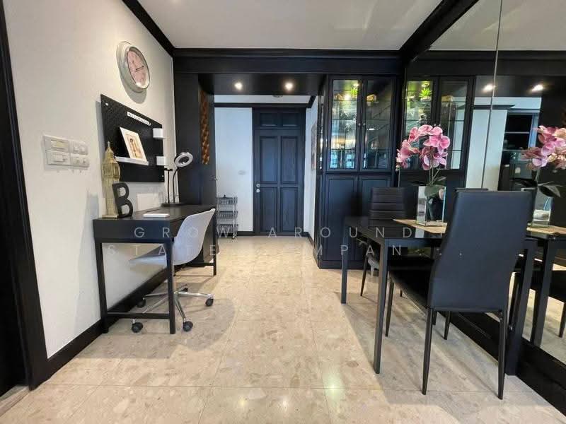 Green Point Silom, Bangkok, 29 Soi Anumanratthanon, Suriyawong, Bang Rak, Bangkok, 2 Bedrooms, 63 sqm, Condo For Sale, by Grow Around Estate Company Limited, 500614440 - DDproperty.com