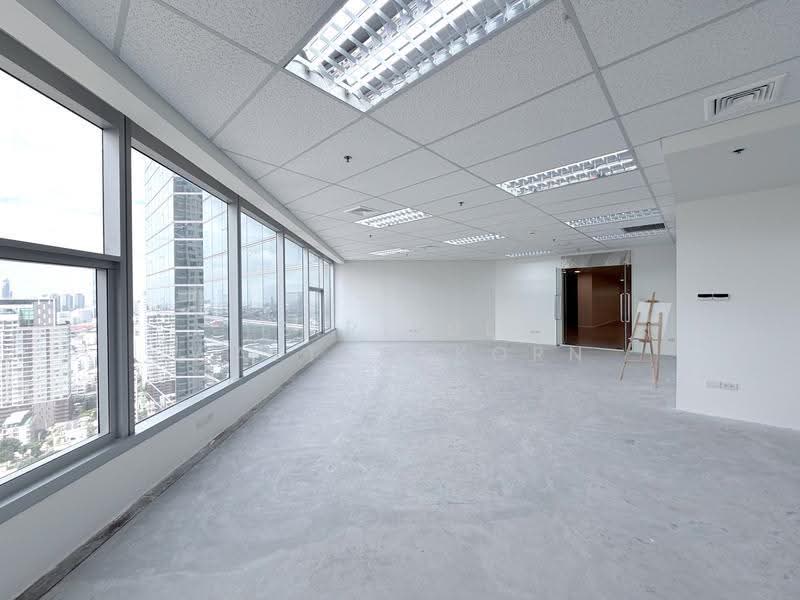 Grade A Office, มี Sky walk จาก BTS ช่องนนทรี, กรุงเทพ, สาทร, ยานนาวา, สาทร, กรุงเทพ, 130 ตร.ม., สำนักงาน ให้เช่า, โดย Sirikul Wattanakorn, 500614480 - DDproperty.com