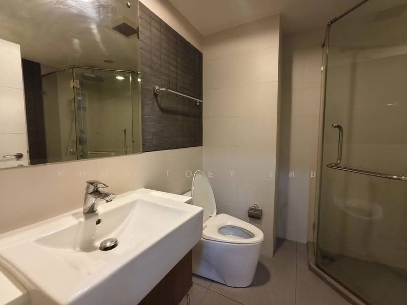 The Crest Sukhumvit 49, Bangkok, Sukhumvit 49, Khlong Tan Nua, Watthana, Bangkok, 1 Bedroom, 40 sqm, Condo For Rent, by Khun Toey เตย, 500614483 - DDproperty.com