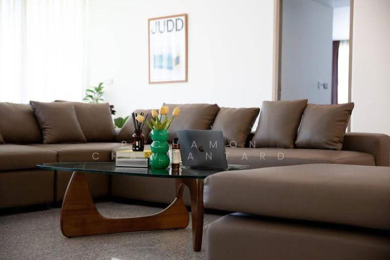Seven Place Residences, Bangkok, 988 Sukhumvit 71 Road, Khlong Tan Nua, Watthana, Bangkok, 3 Bedrooms, 285 sqm, Apartment For Rent, by Pichamon Chawbantard, 500614600 - DDproperty.com