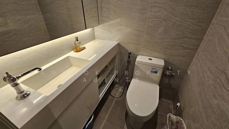 Muniq Langsuan, Bangkok, Soi Tonson, Lumphini, Pathum Wan, Bangkok, 2 Bedrooms, 87 sqm, Condo For Rent, by BANGKOK PROPERTY AGENTS, 500615042 - DDproperty.com
