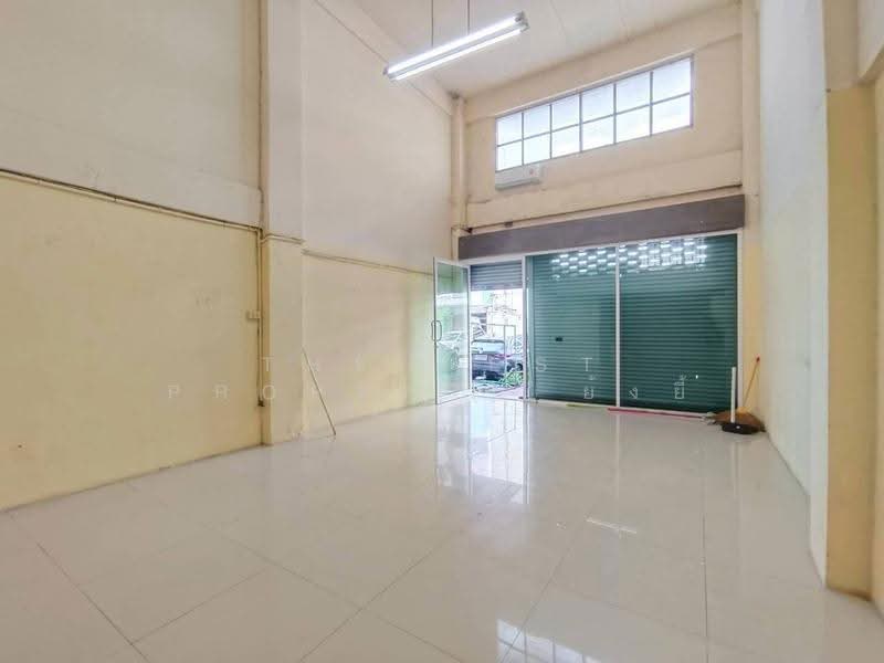 ขวัญนนท์ บิสเนสเซ็นเตอร์, นนทบุรี, ตลาดขวัญ, เมืองนนทบุรี, นนทบุรี, 100 ตร.ม., ตึกแถว-อาคารพาณิชย์ ขาย, โดย The Best Property ย้งยี้, 500615083 - DDproperty.com