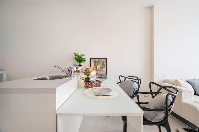 Rhythm Sukhumvit 42, Bangkok, Soi Sukhumvit 42, Sukhumvit Road, Phra Kanong, Khlong Toei, Bangkok, 1 Bedroom, 45 sqm, Condo For Rent, by Rinrada Permpool, 500615092 - DDproperty.com