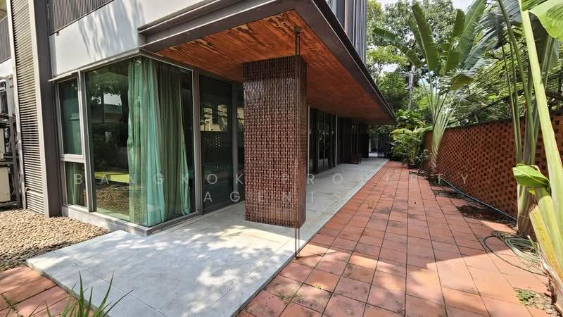 Promphan 53, Bangkok, 17 Soi Sukhumvit 53, Khlong Tan Nua, Watthana, Bangkok, 3 Bedrooms, 310 sqm, Condo For Rent, by BANGKOK PROPERTY AGENTS, 500615204 - DDproperty.com