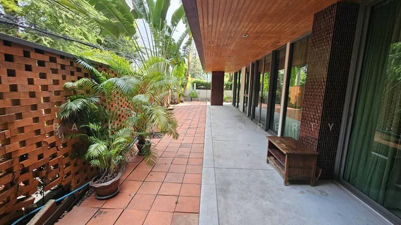 Promphan 53, Bangkok, 17 Soi Sukhumvit 53, Khlong Tan Nua, Watthana, Bangkok, 3 Bedrooms, 310 sqm, Condo For Rent, by BANGKOK PROPERTY AGENTS, 500615204 - DDproperty.com