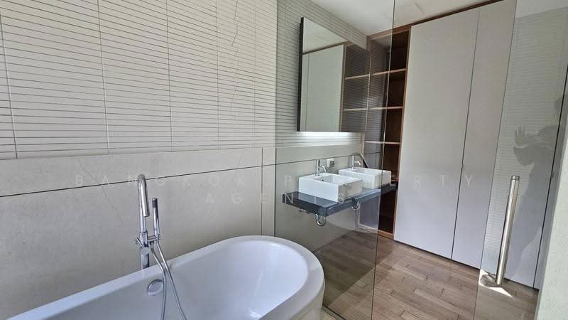 Promphan 53, Bangkok, 17 Soi Sukhumvit 53, Khlong Tan Nua, Watthana, Bangkok, 3 Bedrooms, 310 sqm, Condo For Rent, by BANGKOK PROPERTY AGENTS, 500615204 - DDproperty.com
