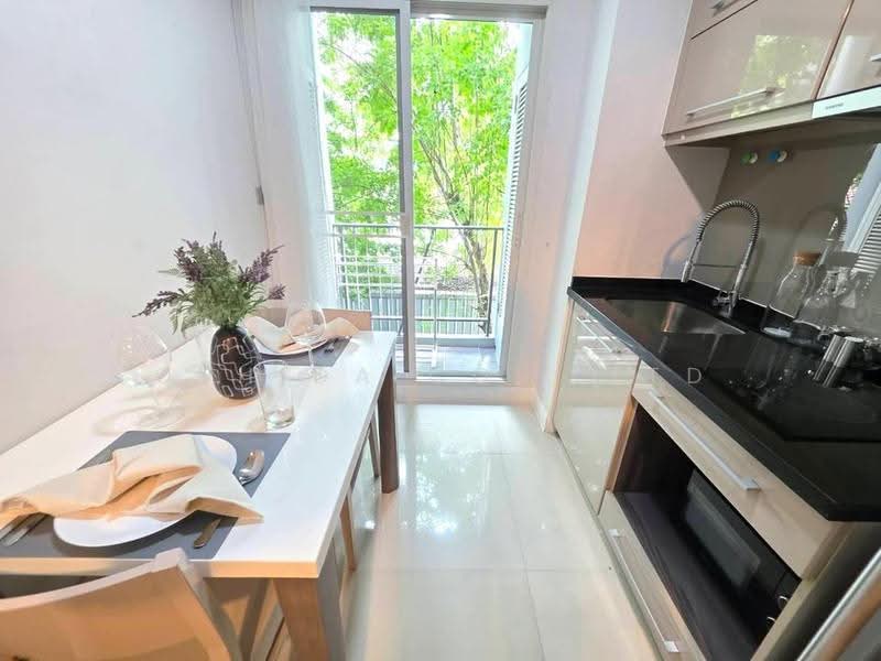 The Crest Sukhumvit 49, Bangkok, Sukhumvit 49, Khlong Tan Nua, Watthana, Bangkok, 1 Bedroom, 34 sqm, Condo For Rent, by Yoshida Co., Ltd., 500615211 - DDproperty.com
