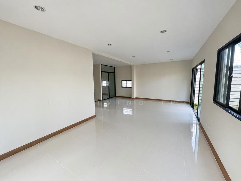 The Plant Bangkok-Pathumthani, Pathum Thani, ถนนกรุงเทพฯ-ปทุมธานี, Bang Kha Yaeng, Muang Pathum Thani, Pathum Thani, 3 Bedrooms, 116 sqm, Semi-Detached House (Twin House) For Sale, by THE LIVING HUB, 500615308 - DDproperty.com