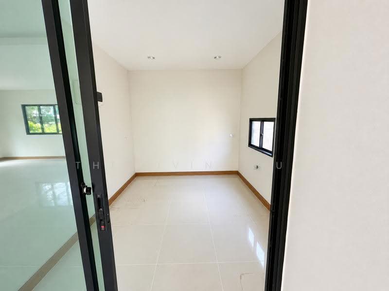 The Plant Bangkok-Pathumthani, Pathum Thani, ถนนกรุงเทพฯ-ปทุมธานี, Bang Kha Yaeng, Muang Pathum Thani, Pathum Thani, 3 Bedrooms, 116 sqm, Semi-Detached House (Twin House) For Sale, by THE LIVING HUB, 500615308 - DDproperty.com