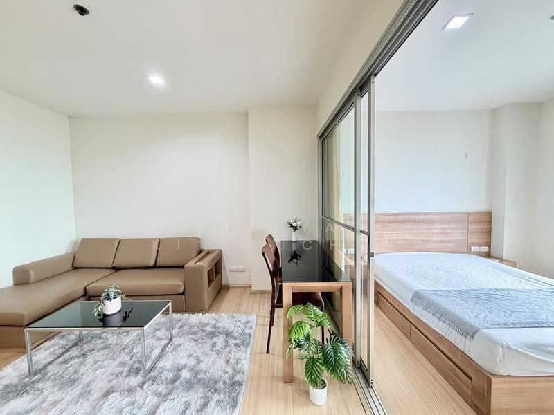 Rhythm Ratchada-Huaikwang, Bangkok, 218 Ratchadaphisek Road, Huai Khwang, Bangkok, 1 Bedroom, 36 sqm, Condo For Rent, by Areeya Kingwichit, 500615314 - DDproperty.com