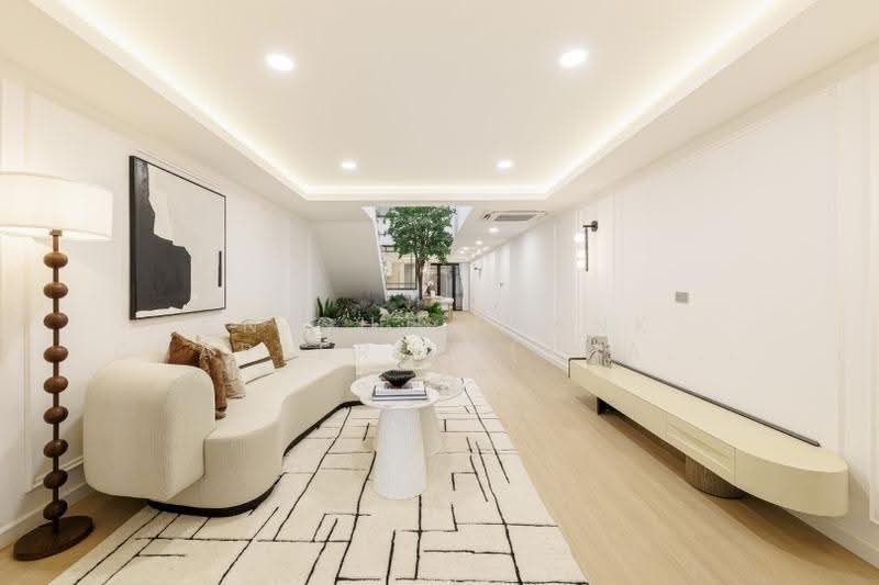 Townhouse in Pridi 42, Bangkok, Khlong Tan Nua, Watthana, Bangkok, 3 Bedrooms, 192 sqm, Townhouse For Sale, by Knight Frank Chartered (Thailand) Co.,Ltd, 500615320 - DDproperty.com