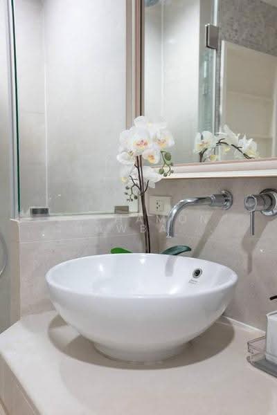 Baan Siri 24, Bangkok, 39 Sukhumvit 24 Alley, Khong Tan, Khlong Toei, Bangkok, 1 Bedroom, 60 sqm, Condo For Rent, by Pichamon Chawbantard, 500615326 - DDproperty.com