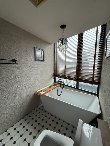 The Alcove Thonglor 10, Bangkok, 199 Soi Sukhumvit 63, Sukhumvit Road, Khlong Tan Nua, Watthana, Bangkok, 1 Bedroom, 72 sqm, Condo For Rent, by Caveman Property, 500615363 - DDproperty.com