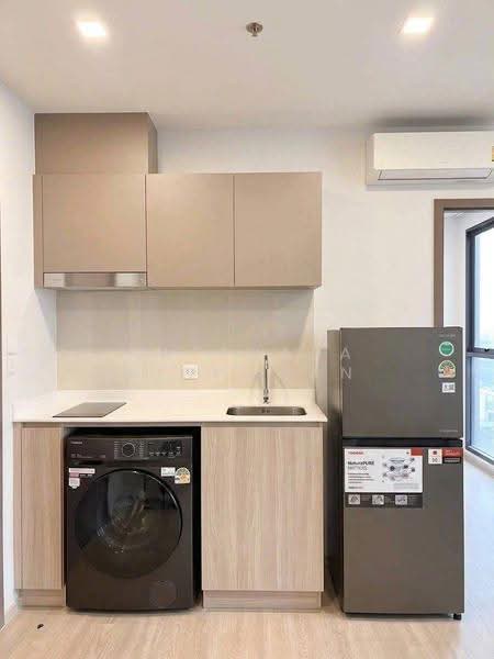 Life Phahon-Ladprao, Bangkok, 996 Phahonyothin Road, Jom Phon, Chatuchak, Bangkok, 1 Bedroom, 29 sqm, Condo For Rent, by Natthaya Ninkhwan, 500615370 - DDproperty.com
