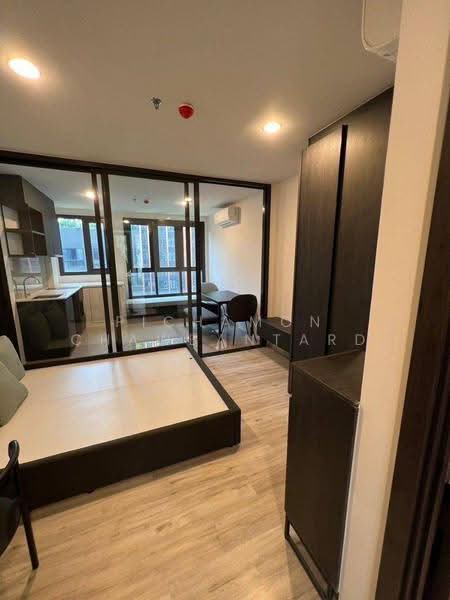 XT Huaikhwang, Bangkok, 244 Ratchadaphisek Road, Huai Khwang, Bangkok, 1 Bedroom, 30 sqm, Condo For Sale, by Pichamon Chawbantard, 500615400 - DDproperty.com