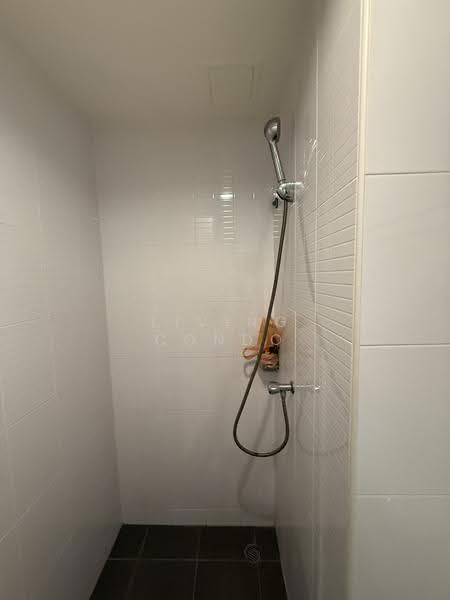 Lumpini Condo Town Nida-Sereethai 2, Bangkok, Seri Thai Road, Khlong Kum, Bueng Kum, Bangkok, 1 Bedroom, 45 sqm, Condo For Sale, by Living Condo, 500615447 - DDproperty.com