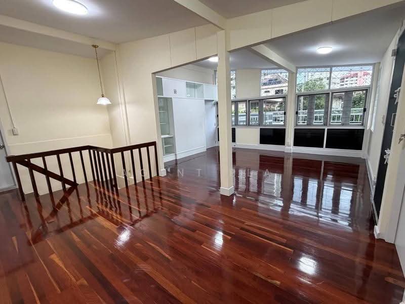 Detached house for rent in the Vibhavadi area – suitable for residence or home office; pets allowed, Bangkok, Lat Yao, Chatuchak, Bangkok, 5 Bedrooms, 550 sqm, Single Detached House For Rent, by Agent Pla, 500615605 - DDproperty.com