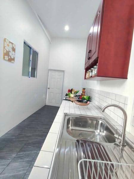 3-BR House, Prachuap Khiri Khan, Ko Lak, Muang Prachaubkirikhan, Prachuap Khiri Khan, 3 Bedrooms, 150 sqm, Single Detached House For Sale, by Patchara Srisak, 500615626 - DDproperty.com