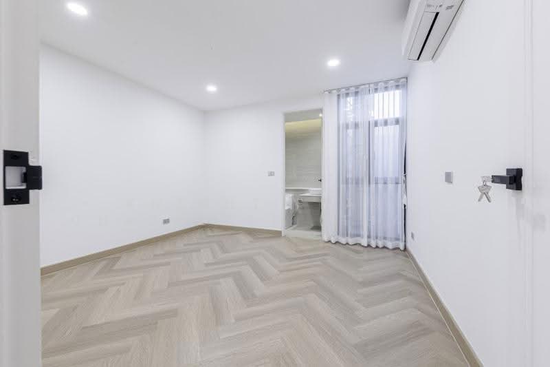 Townhouse in Pridi 42, Bangkok, Khlong Tan Nua, Watthana, Bangkok, 3 Bedrooms, 192 sqm, Townhouse For Sale, by Knight Frank Chartered (Thailand) Co.,Ltd, 500615649 - DDproperty.com