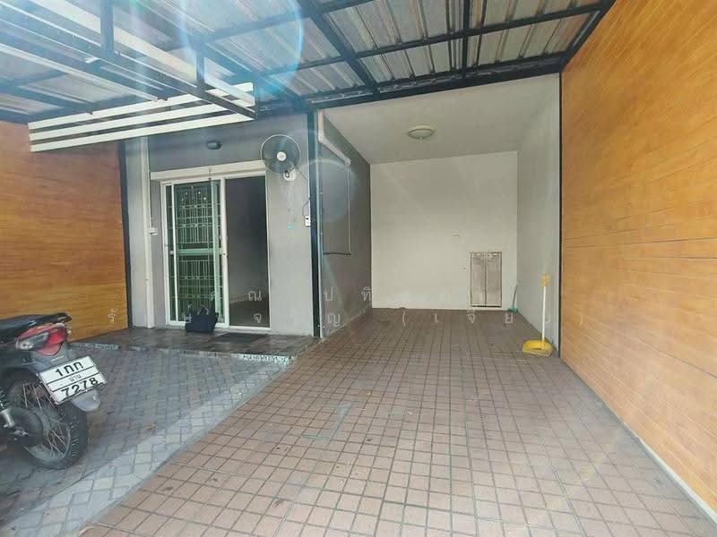 Lio Bliss Kanchanaphisek – Chaiyapruk, Nonthaburi, Soi Ban Kluai-Sai Noi, Bang Rak Pattana, Bang Bua Thong, Nonthaburi, 3 Bedrooms, 100 sqm, Townhouse For Sale, by คุณ ปทิตตา รักษ์เจริญ (เจี๊ยบ), 500615652 - DDproperty.com