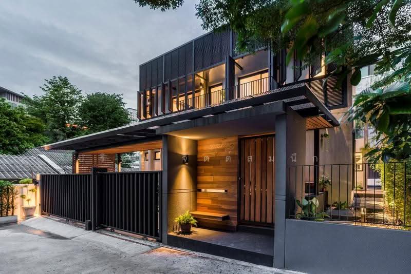 บ้านหรือโฮมออฟฟิสขนาด 250 ตรม. โมเดิรน์สไตล์ใกล้บีทีเอสพร้อมพงษ์, กรุงเทพ, สุขุมวิท, คลองตัน, คลองเตย, กรุงเทพ, 250 ตร.ม., บ้านเดี่ยว ให้เช่า, โดย ปรีชา จิตต์สมนึก, 500615694 - DDproperty.com