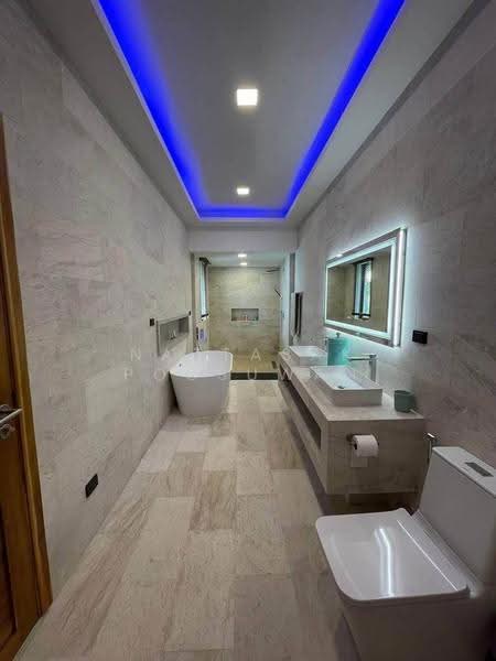 5-BR House, Surat Thani, Maret, Ko Samui, Surat Thani, 5 Bedrooms, 530 sqm, Single Detached House For Sale, by Nattasak Poosuwan, 500615737 - DDproperty.com