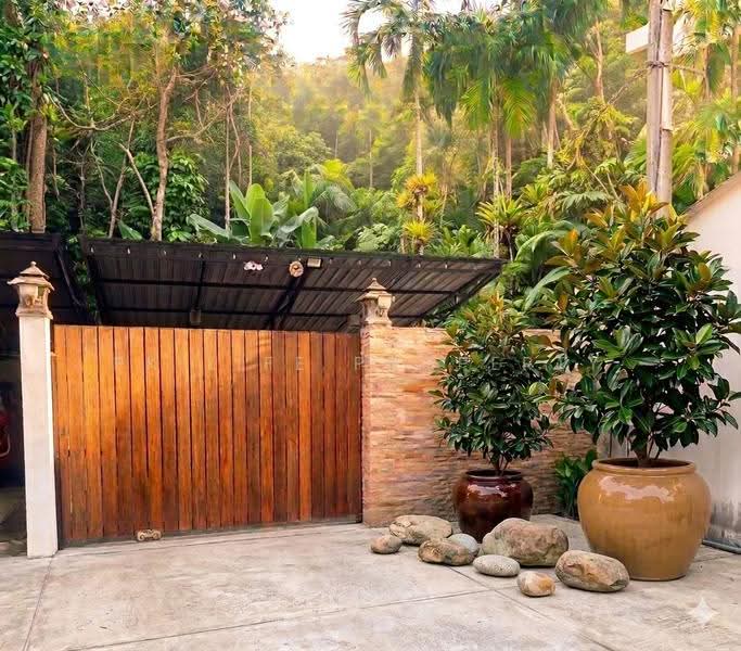 10R0553 Pool villa for rent 3 bedroom 4 bathroom 120,000/month at muang have fully furnished, Phuket, Ratsada, Muang Phuket, Phuket, 3 Bedrooms, 460 sqm, Villa For Rent, by PK LIFE Property, 500615751 - DDproperty.com