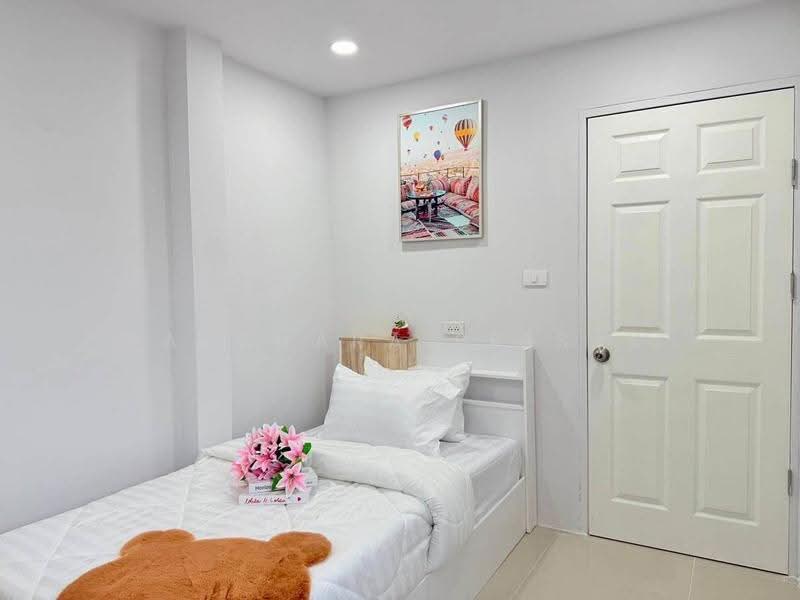 3-BR Townhouse, Chon Buri (Pattaya), Nong Pru, Bang Lamung (Pattaya), Chon Buri (Pattaya), 3 Bedrooms, 147 sqm, Townhouse For Sale, by Patchara Srisak, 500615865 - DDproperty.com